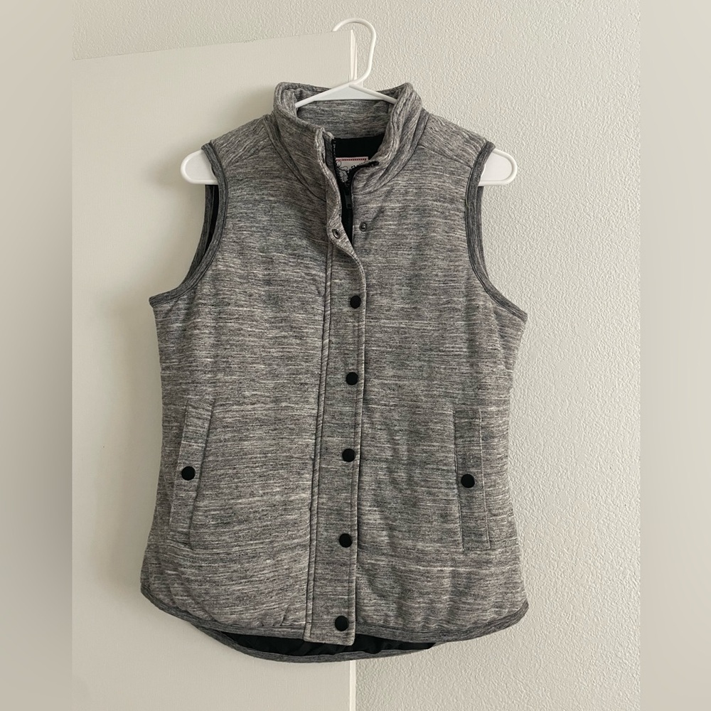 Reflex Gray Quilted Sleeveless Vest